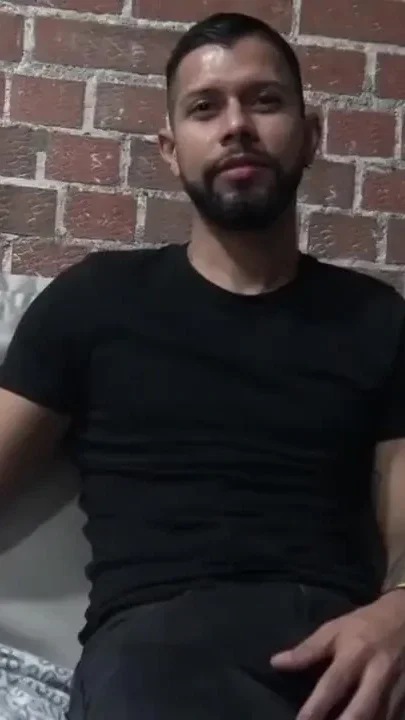 Leo Royo fucked baeback by Viktor Rom