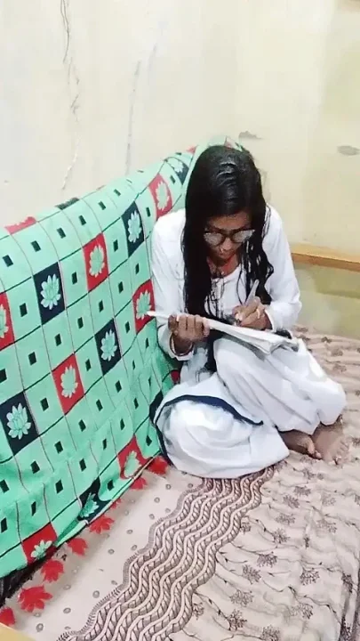 Indian Couple Got Horny and Had Sex on the Couch
