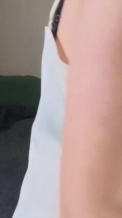 The Best Solo Selfie Masturbation Video of 2025 Goes to This One Beautiful Session