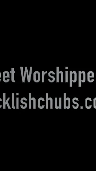 Cdubs Worships Doctor's Feet