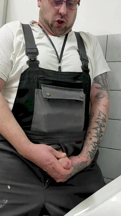 Cumming in the public toilet at work