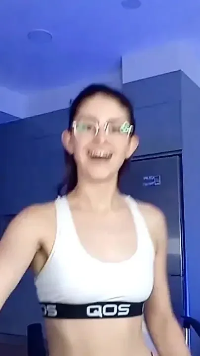 Live Show Booty Clap Spread Pussy Dildo Fuck