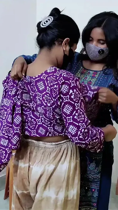 Best desi lesbian girls pussy sucking and fingering xxx Bangla voice part one Clip 1