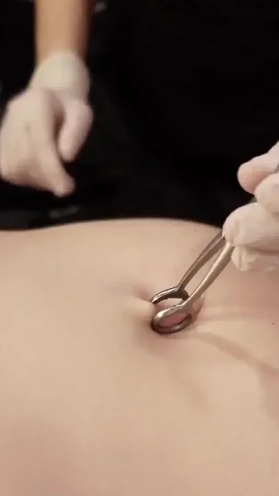 Belly Button Fetish Video - Lesbian Kinky Play arya Grander & Mistress Priest