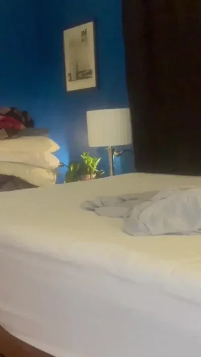 Cspot naked and changing the bedsheets Clip 1
