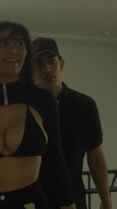 I Find a New Fan to Fuck