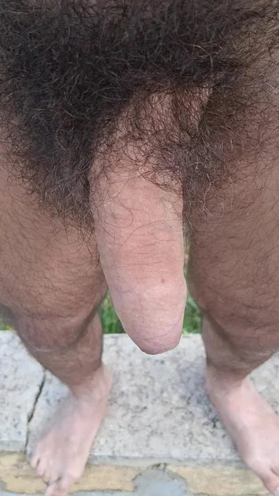 Outdoor piss with soft cock
