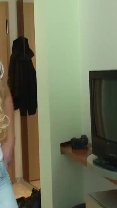 Pissing Swallowing Licking Cunt a Slut