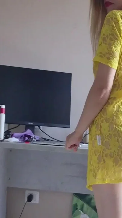 Cleaning the Table Without Underwear