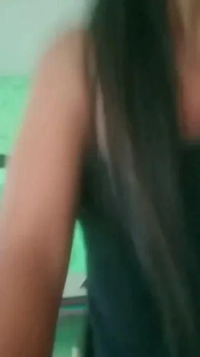 Desi Girl Masturbating with Brinjal