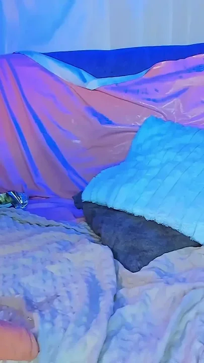 Extreme Lesbian Penetration - Giant Dildo Destroying Wet Pussy