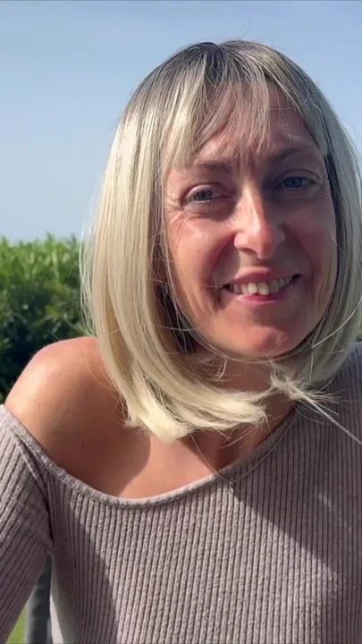 Lena 40-year-old MILF From Tours
