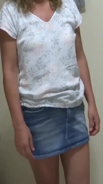 58-year-old stepmom on beach vacation shows off and masturbates for step son to jerk off