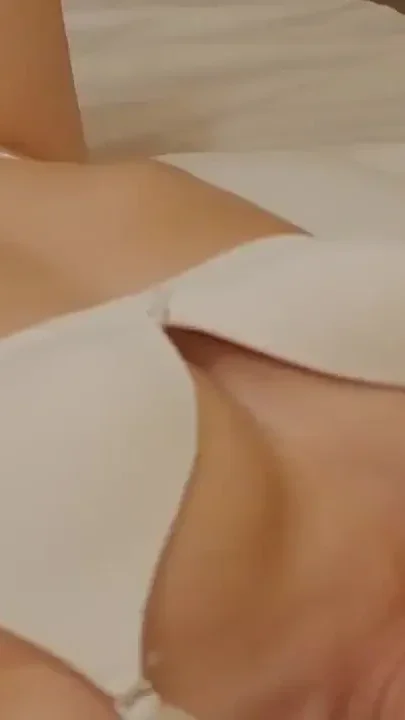 Lecherous Guy Gives Cunnilingus His Wife's and She Takes Real Orgasm