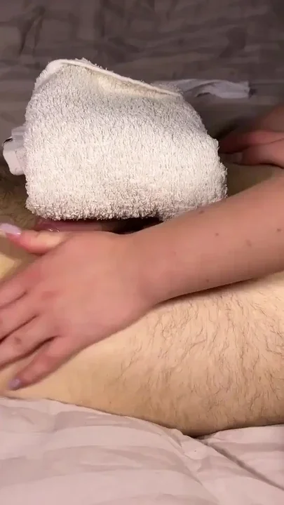 Incredibil massage from a beautiful mistress ended with a happy ending Clip 1