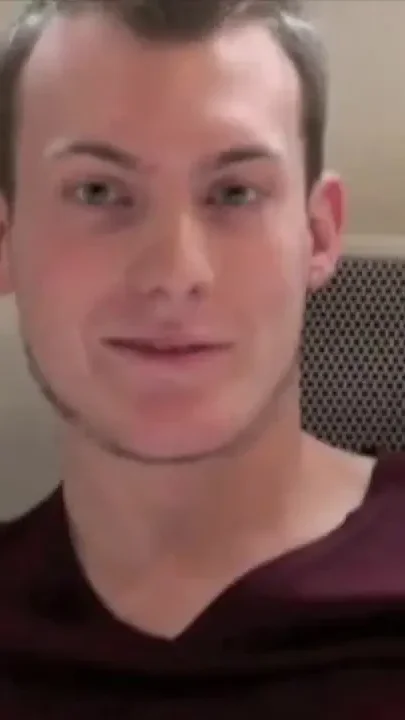 Twink fucked by the blond top Kameron frost