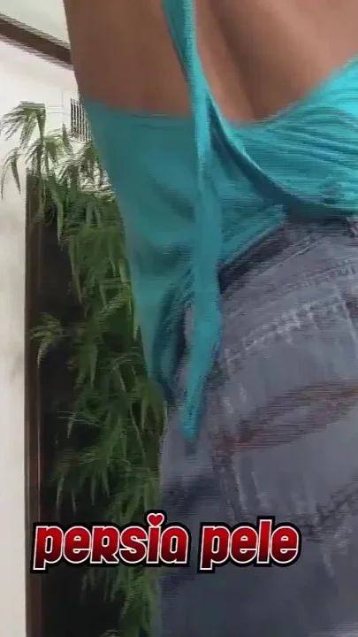 She might be skinny but the milf can still take a BBC during anal sex