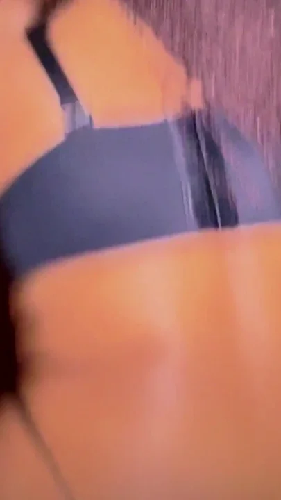 Young brunette with big tits that I met on Tinder fucks me in her living room