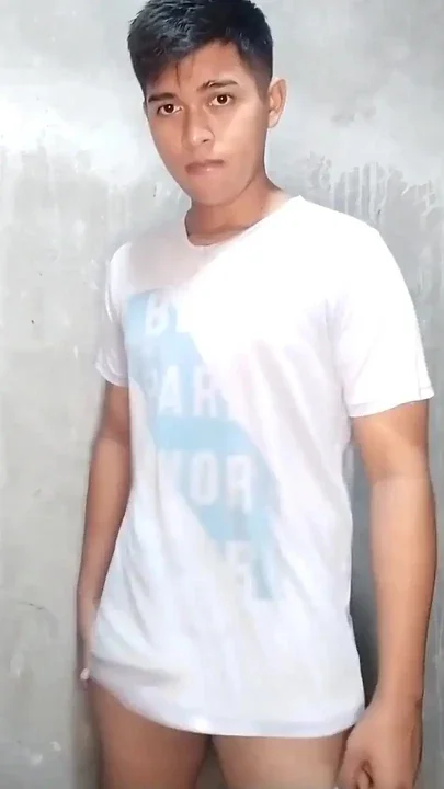 Hot Young Man Masturbates in His Room