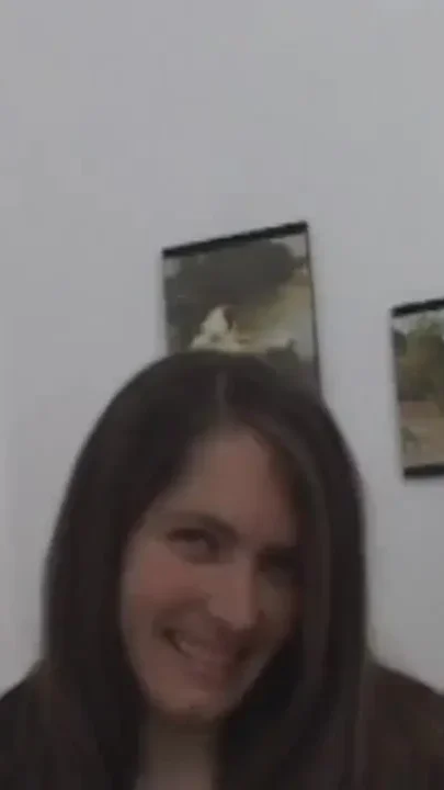Amateur brunette gives a blowjob and gets creamed on the face