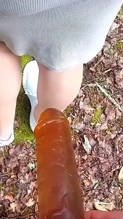 Hard Sex in the Forest Fucked a Stranger