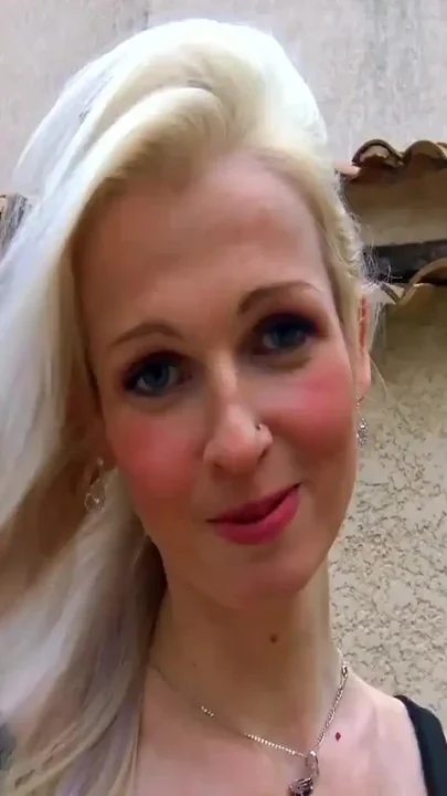 Jade and Amanda Two Naughty Girls Who Get Fucked by a Guy