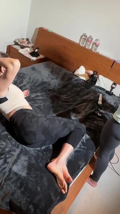 2 Hot Fit Girls Got Fucked by Big 8 Inch Dick and Destroyed