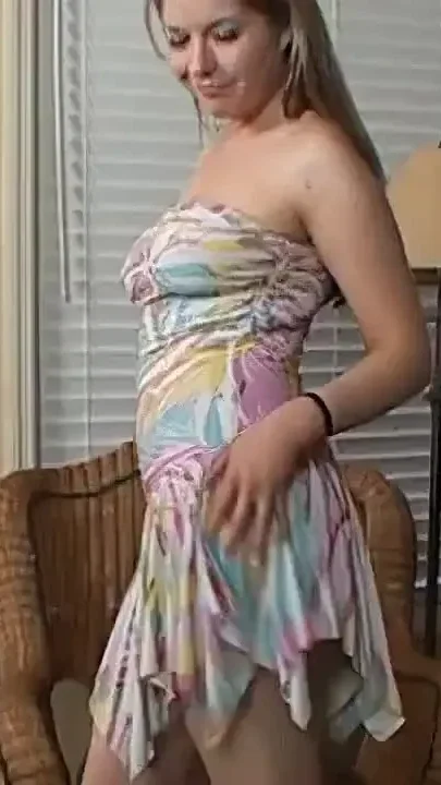 Big Tits Girl Masturbates
