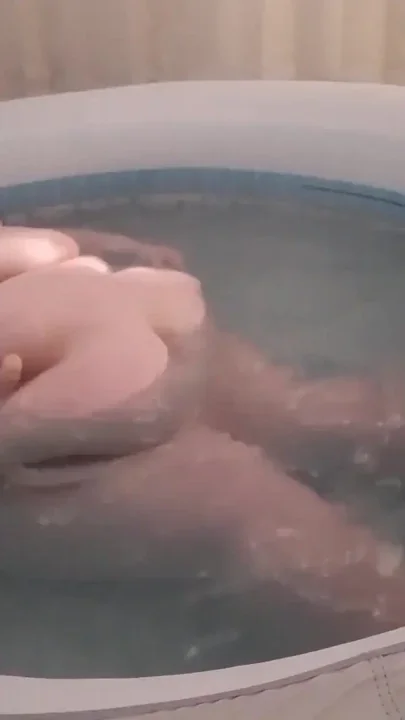 BBW SSBBW fucks belly button & fat rolls