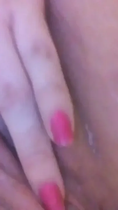 Chubby Slut Plays with Pussy in Bath Tub