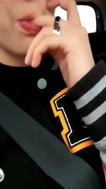 Uber Driver Doesn't Believe I'm a Model so I Masturbate for Him