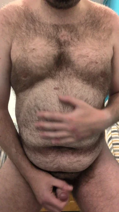 Big hairy chubster shooting a load Clip 2