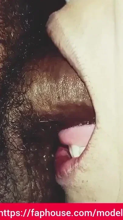 The MILF promises the best blowjob ever and swallows all the semen taken from