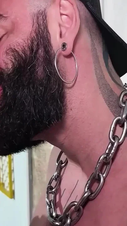 Bound for Papi Bearded Master Uses Chris Hunter