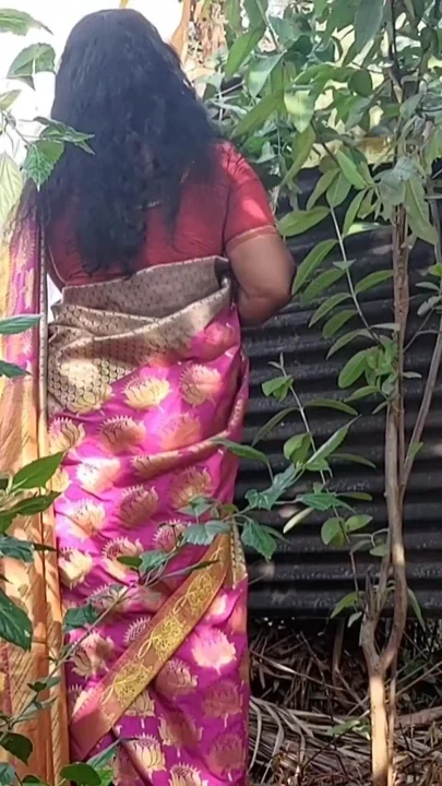 Stepaunty Was Looking for Something in the Garden and I Had Sex with Her