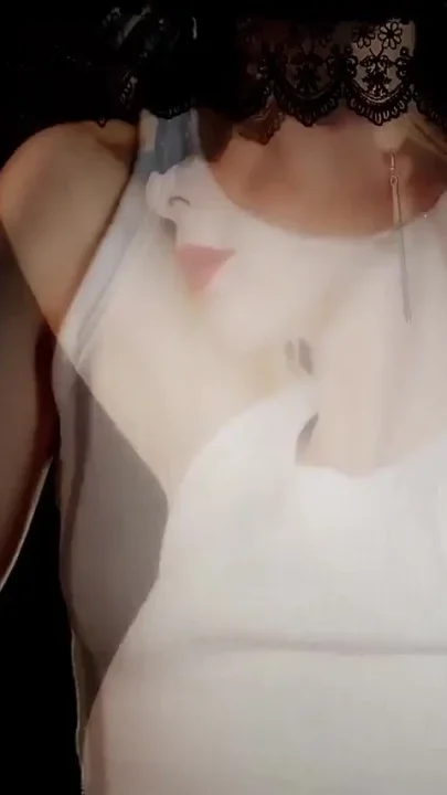 Slow Teasing Blowjob From Hot Blonde with Red Lips