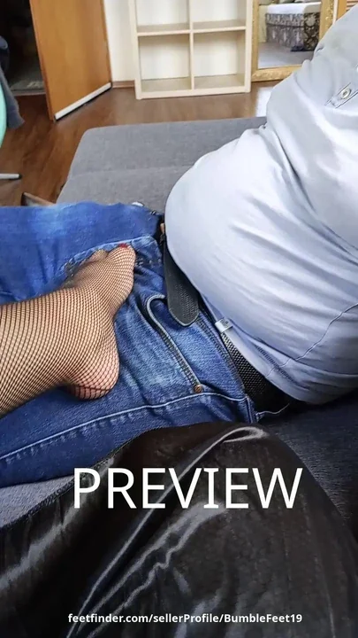 Footjob in fishnet tights Preview