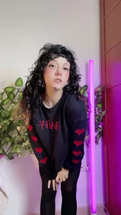 Latina hips grinding you deeper
