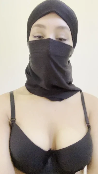 Hot Muslim Niqab Girl – Arab Hijabi Busty Boobs Teasing Erotic Tits Play & Sexy Solo Video