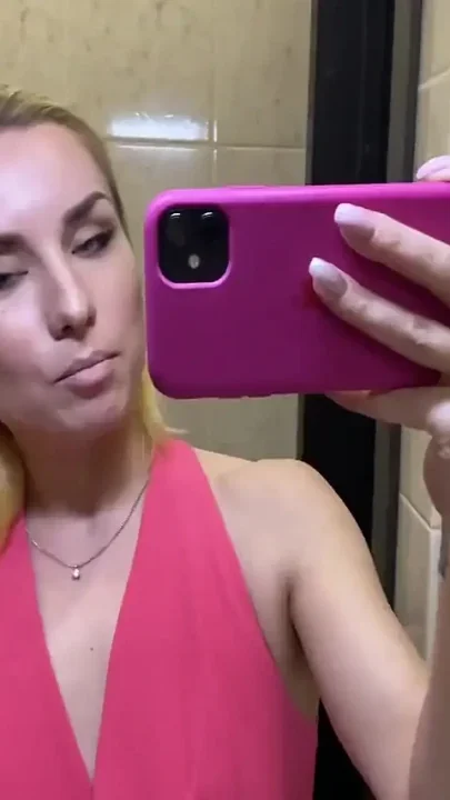 My Boyfriend Is Watching Handball on TV and I Want to Suck His Dick