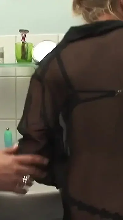 French Matures Fucked in the Bathtub