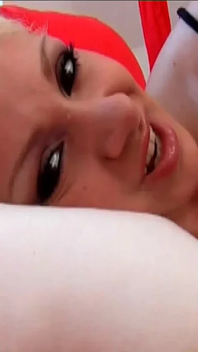 Blonde Babe Fingers Wet Pussy Closeup