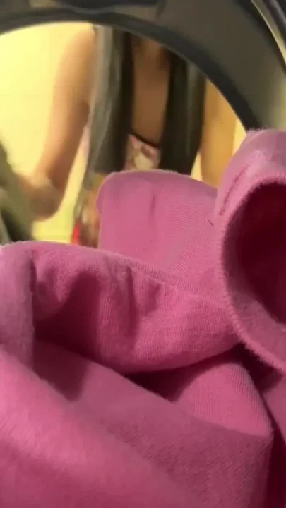 Stepmom Almost Caught Stepdad Fuck Stepdaughter Stuck in Washing Machine