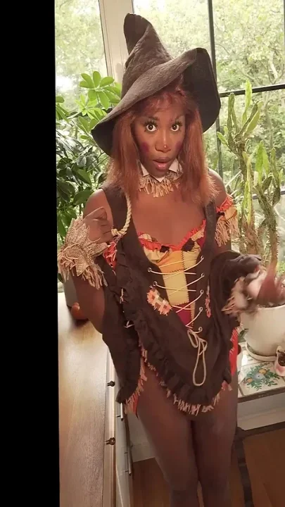 If I Only Had Some Brain - Scarecrow Vs Brain Onahole
