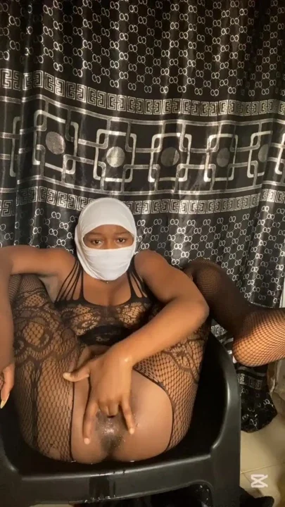 All hail the creamy pussy that got me wanting for more Clip 1