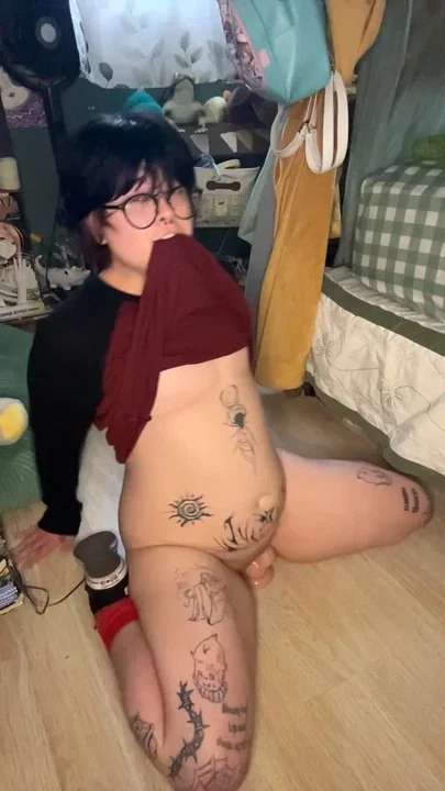 cute alt ftm rides dildo