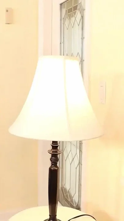 Dont Be Shy Experienced MILF Ainsley
