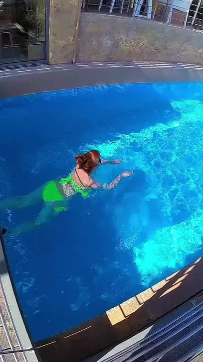Poolside POV