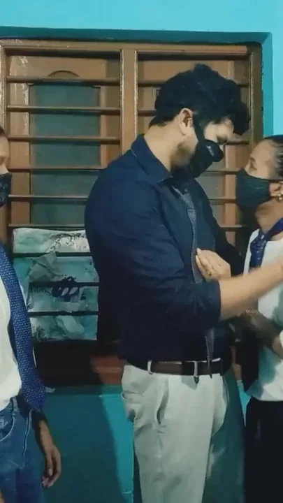 Real School Friends Preeti and Ishu Fuck with Boyfriend BBC XXX video Desi