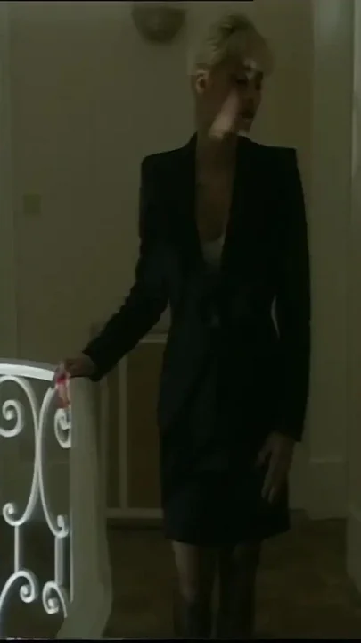 Beautiful Horny MILF Is Enjoying to Get a Double Penetration Sex